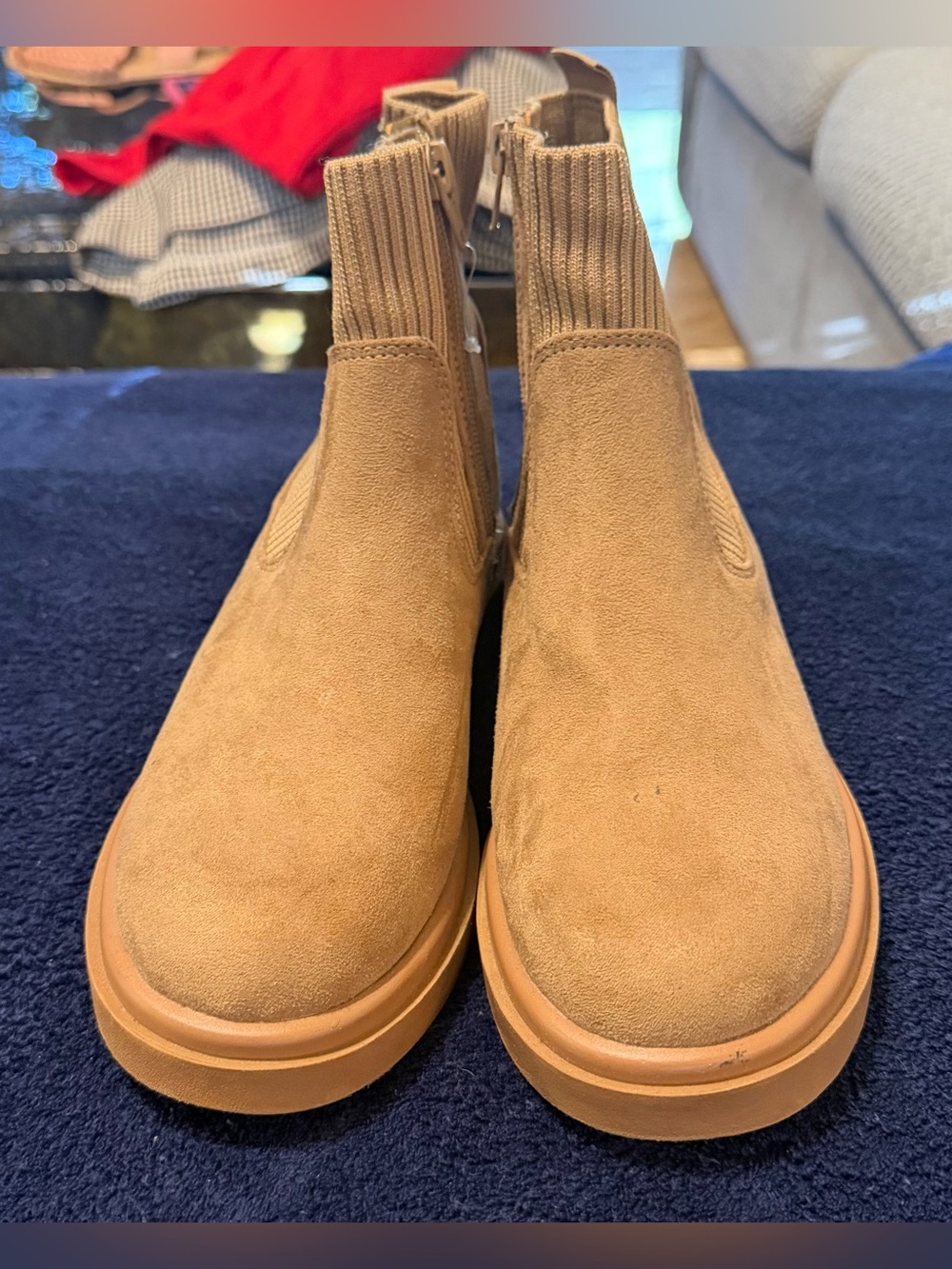 NOBO Men's Tan Suede Chukka Boots with Ribbed Ankle